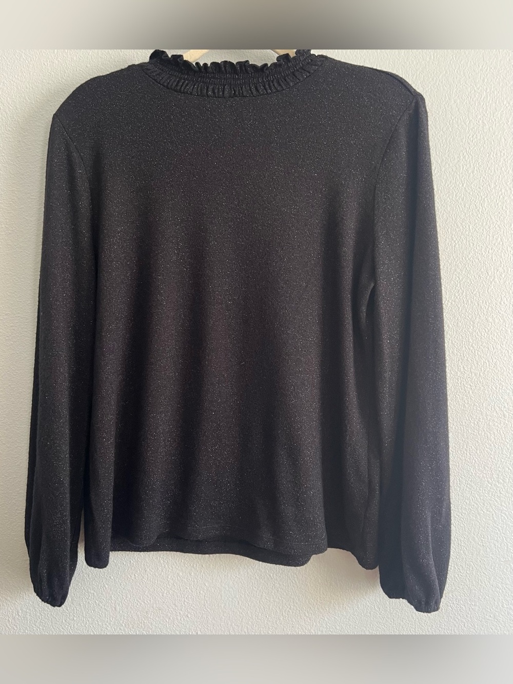 Talbots Black Metallic Shimmer Ruffle Mock Neck Blouse Top Size M Preowned